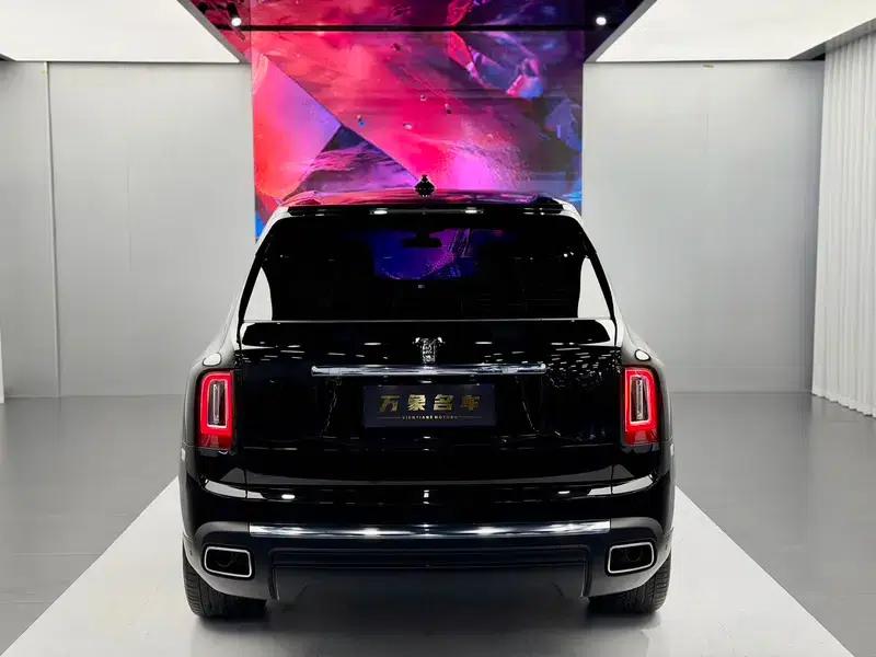2018 Cullinan, four-seater version — миниатюра 5