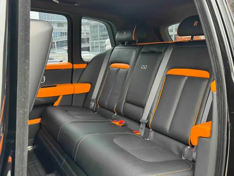 2020 Cullinan Black Badge — миниатюра 24