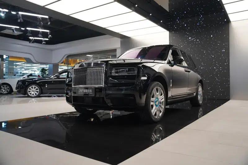 2018 Cullinan 5-seater — миниатюра 1