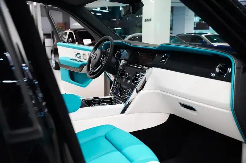 2018 Cullinan 5-seater — миниатюра 11