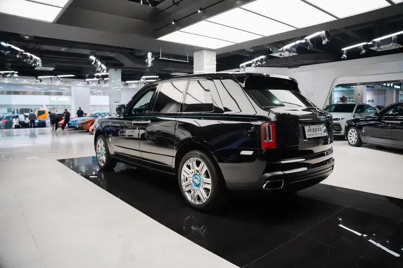 2018 Cullinan 5-seater — миниатюра 3