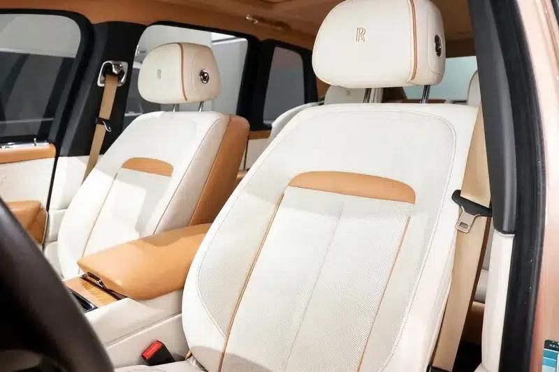 2018 Cullinan, four-seater version — миниатюра 19