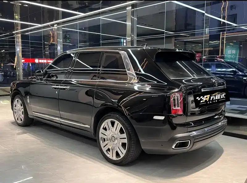 2018 Cullinan 5-seater — миниатюра 3