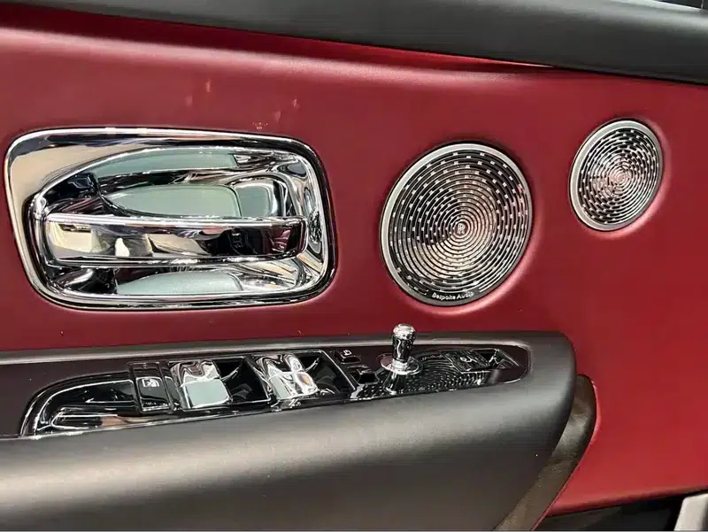 2018 Cullinan 5-seater — миниатюра 7