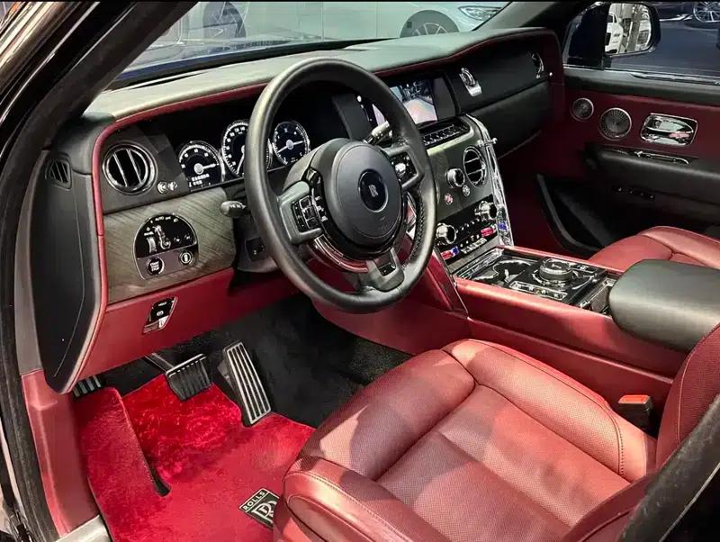 2018 Cullinan 5-seater — миниатюра 9