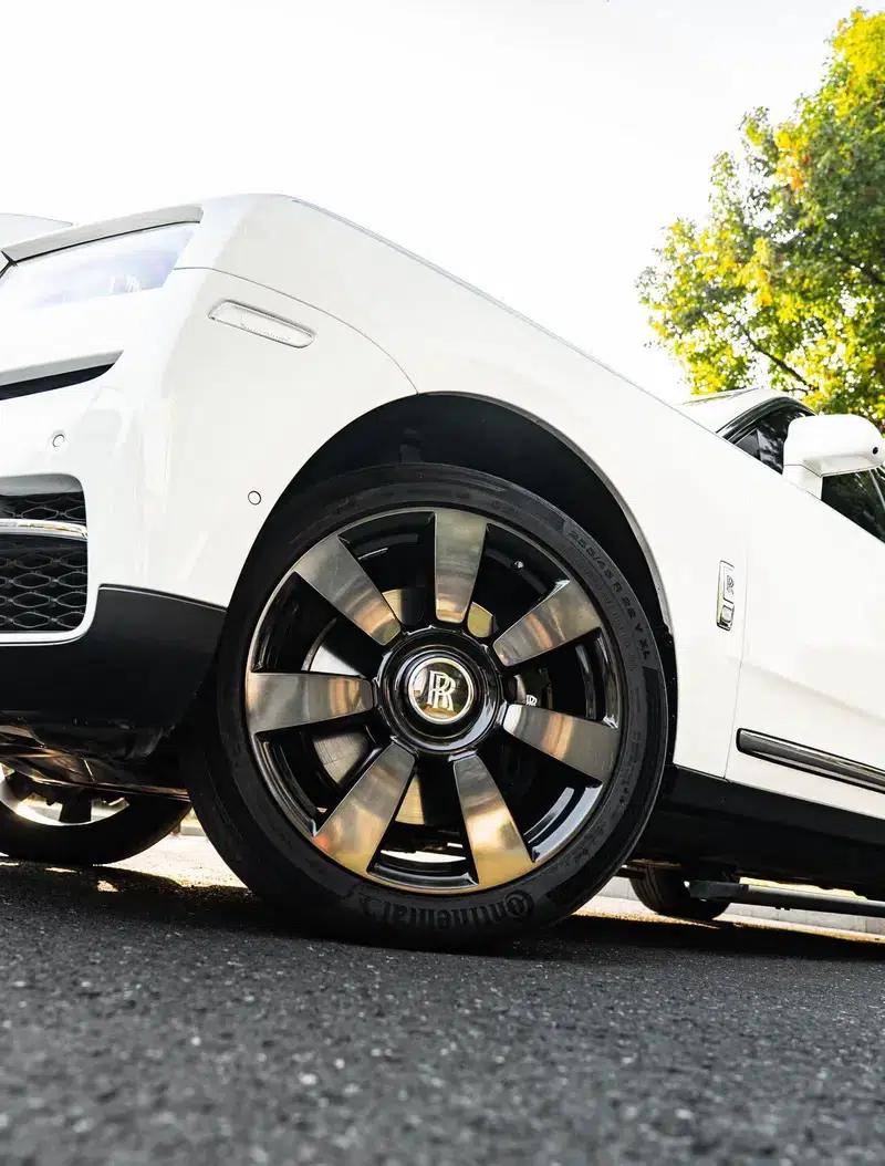 2018 Cullinan 5-seater — миниатюра 14