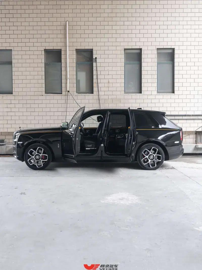 2020 Cullinan Black Badge — миниатюра 3