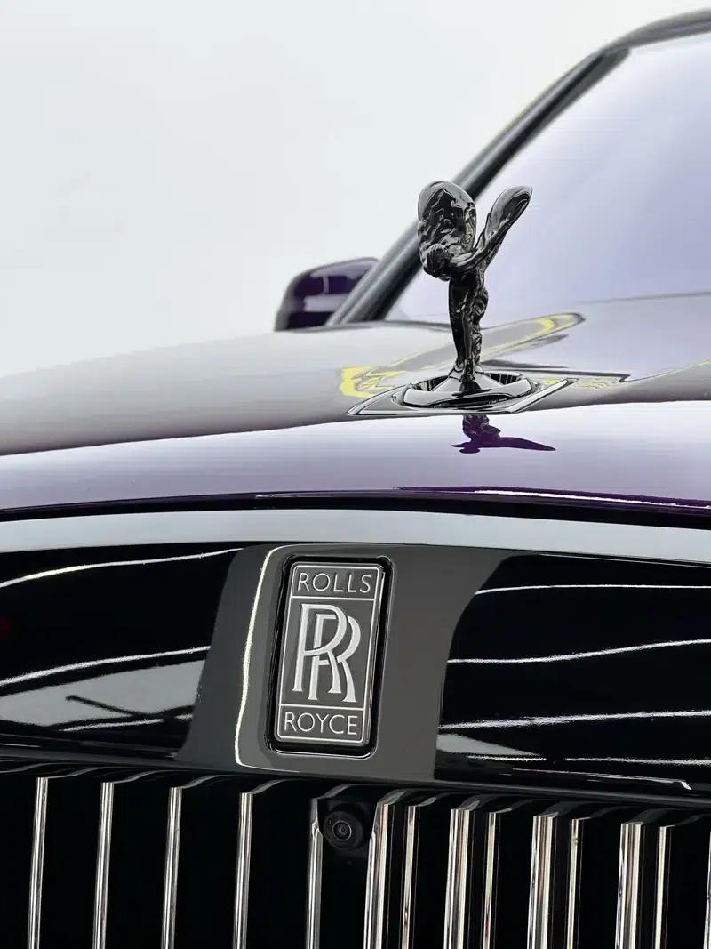 2020 Cullinan Black Badge — миниатюра 11