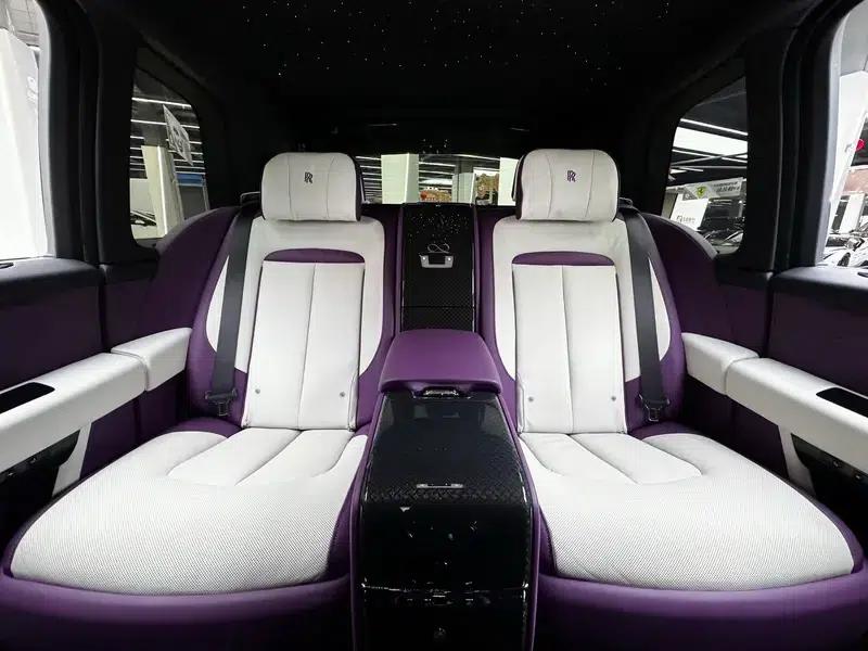 2020 Cullinan Black Badge — миниатюра 14