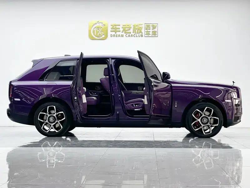 2020 Cullinan Black Badge — миниатюра 16