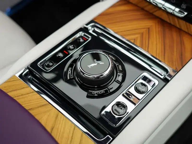 2018 Cullinan, four-seater version — миниатюра 14