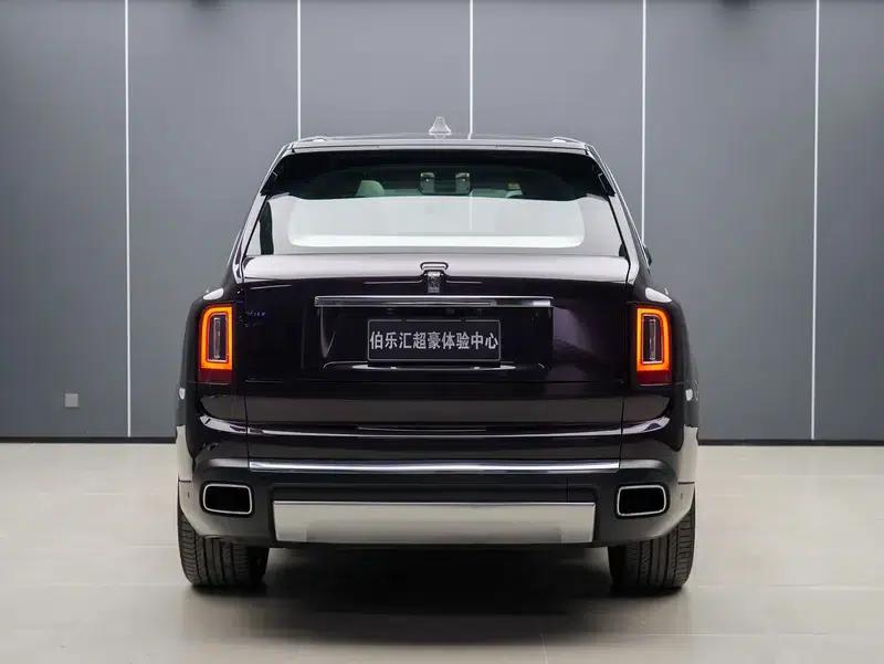 2018 Cullinan, four-seater version — миниатюра 4