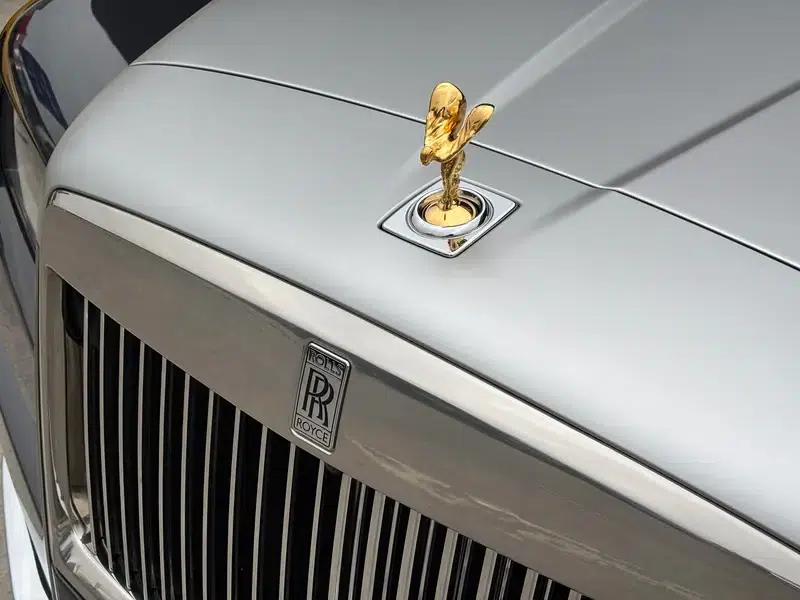 2018 Cullinan, four-seater version — миниатюра 3