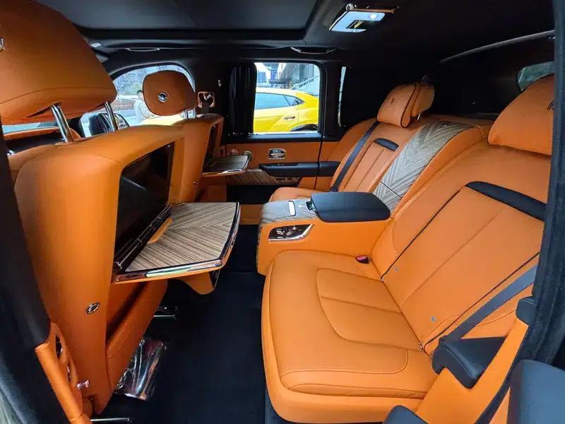 2018 Cullinan, four-seater version — миниатюра 9