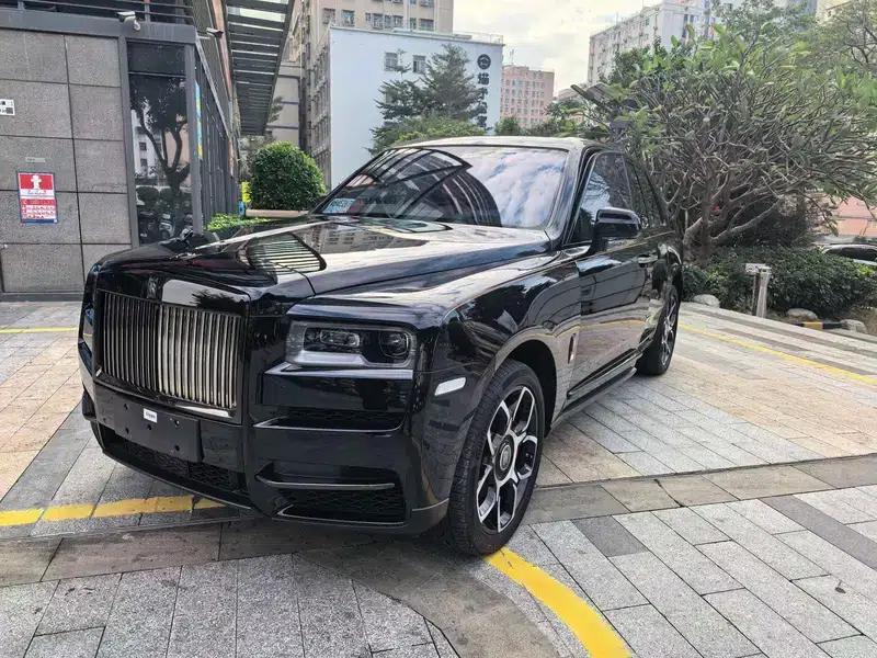 2020 Cullinan Black Badge — миниатюра 9
