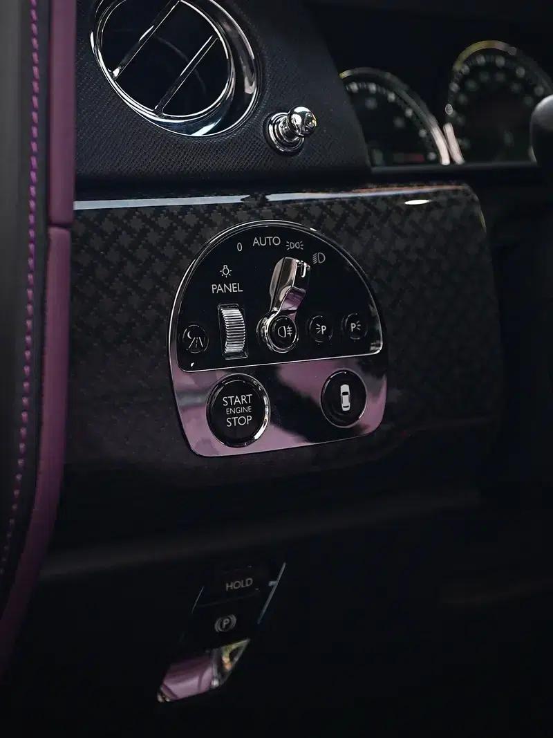 2020 Cullinan Black Badge — миниатюра 20