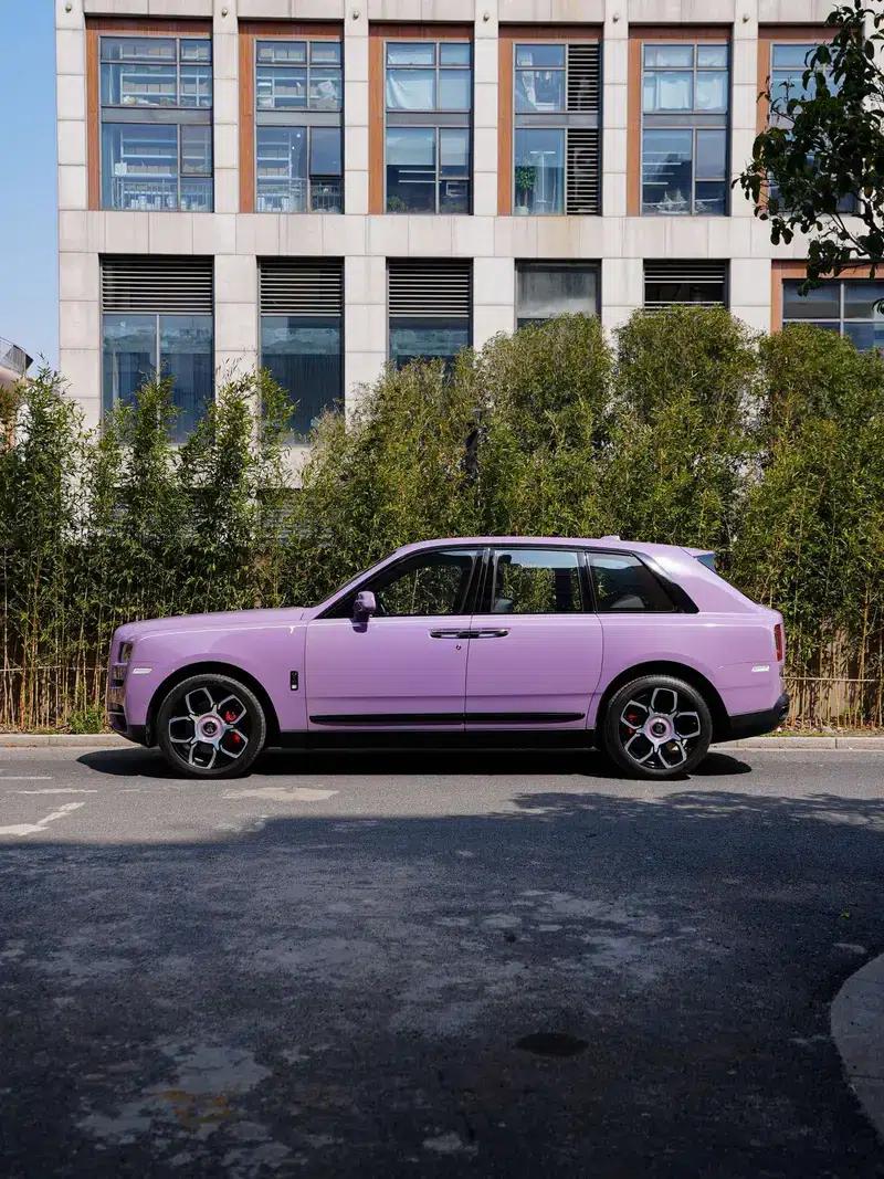 2020 Cullinan Black Badge — миниатюра 3