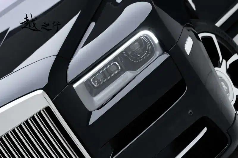 2022 Cullinan 6.7T Automatic AWD 4-seater — миниатюра 13