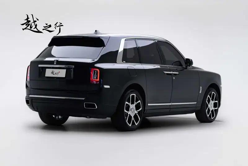 2022 Cullinan 6.7T Automatic AWD 4-seater — миниатюра 4