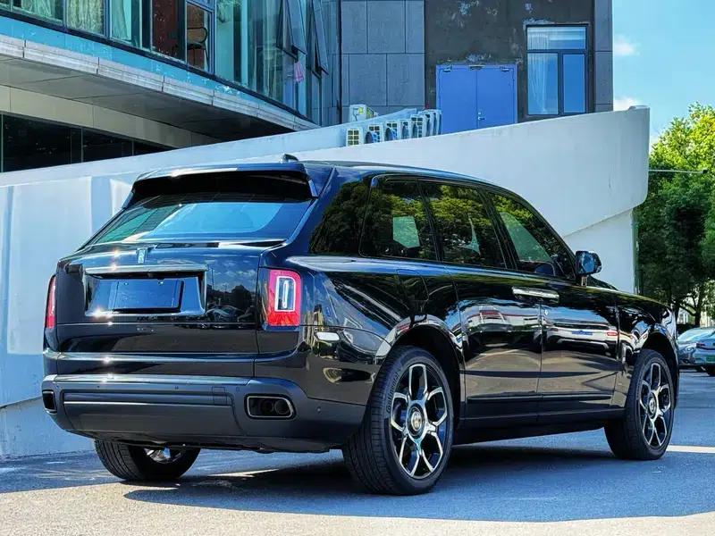2020 Cullinan Black Badge — миниатюра 4