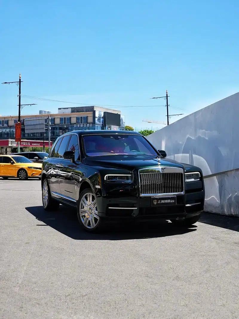 2020 Cullinan Black Badge — миниатюра 3