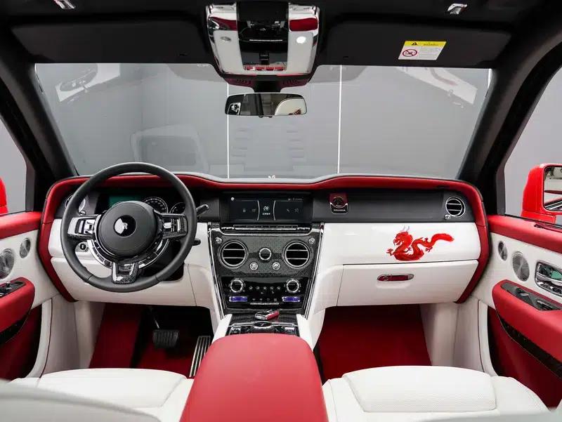 2018 Cullinan, four-seater version — миниатюра 15