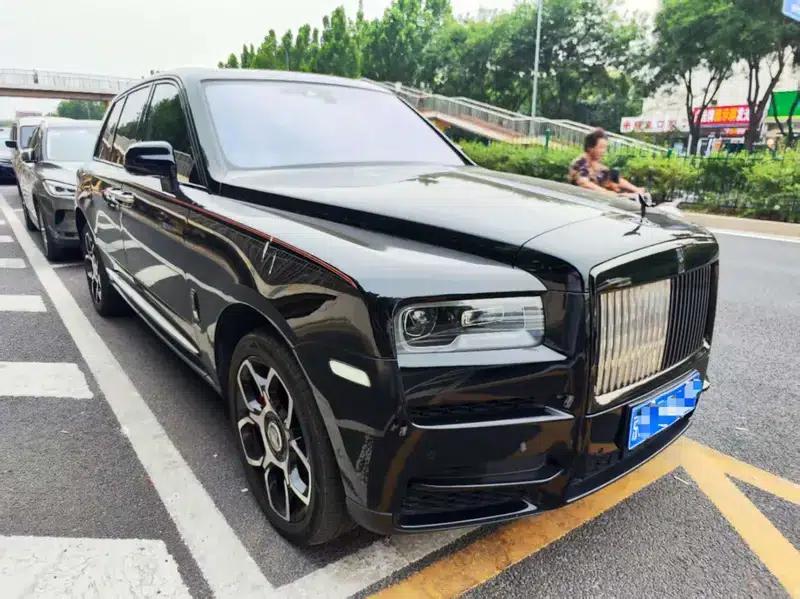 2020 Cullinan Black Badge — миниатюра 3
