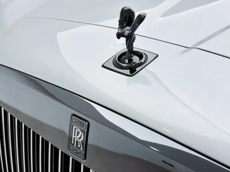 2020 Cullinan Black Badge — миниатюра 17