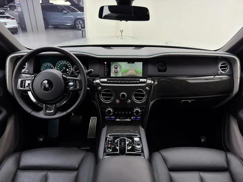 2020 Cullinan Black Badge — миниатюра 18