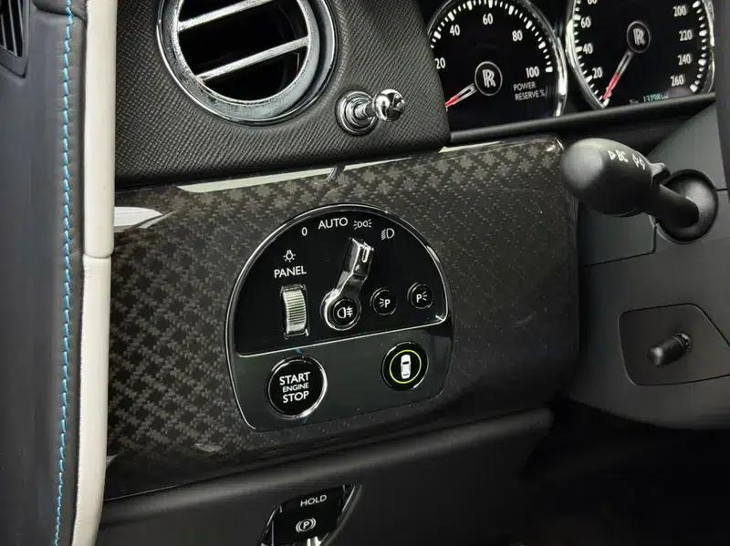 2020 Cullinan Black Badge — миниатюра 21