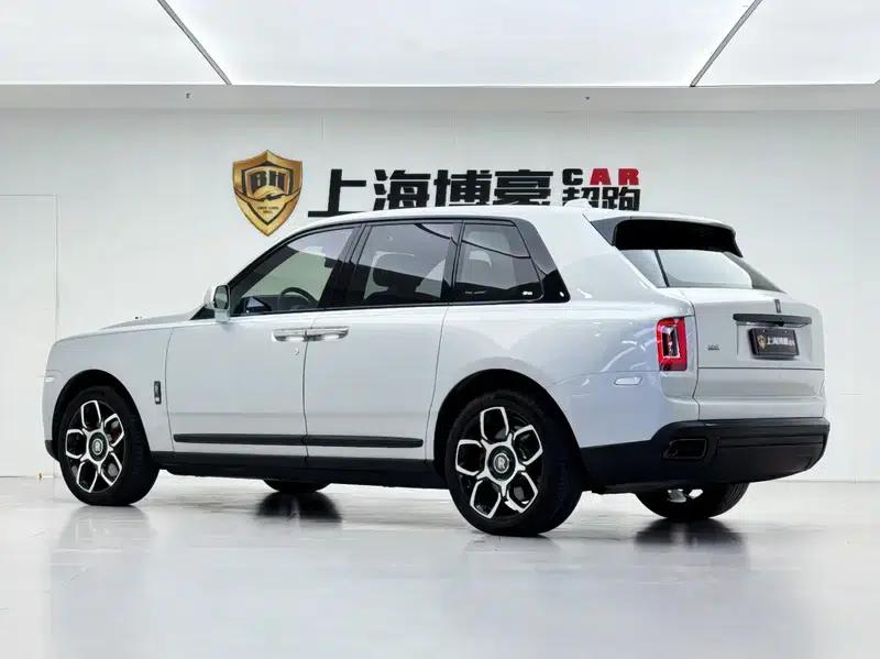 2020 Cullinan Black Badge — миниатюра 4