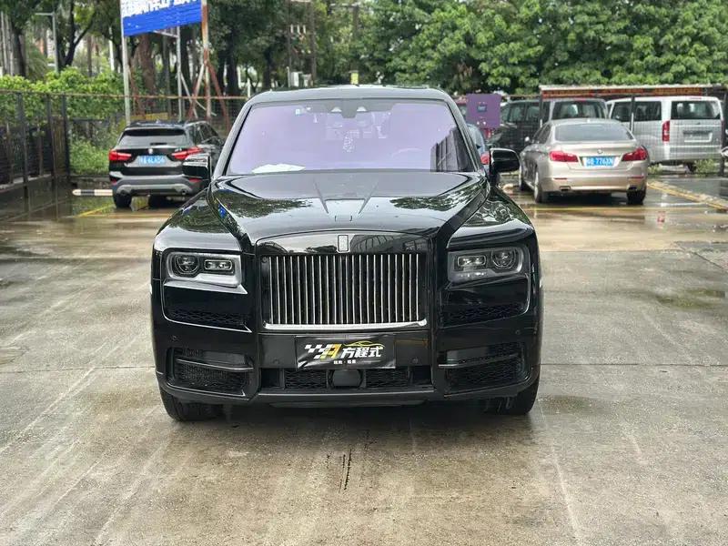 2020 Cullinan Black Badge — миниатюра 6