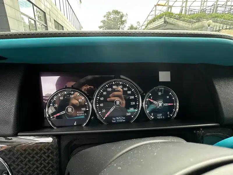 2020 Cullinan Black Badge — миниатюра 8