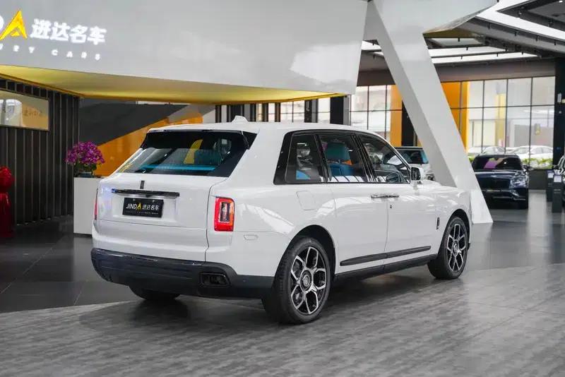 2020 Cullinan Black Badge — миниатюра 3
