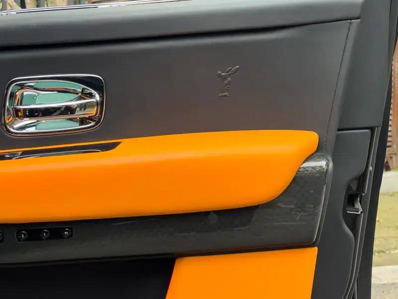2020 Cullinan Black Badge — миниатюра 13
