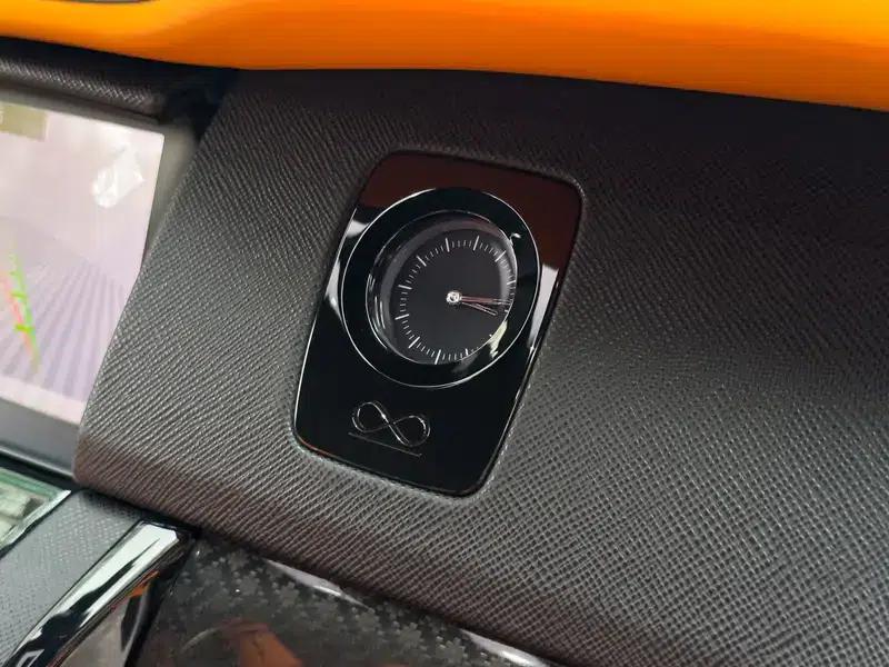 2020 Cullinan Black Badge — миниатюра 4