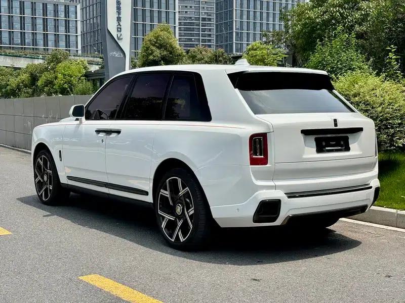 2020 Cullinan Black Badge — миниатюра 4