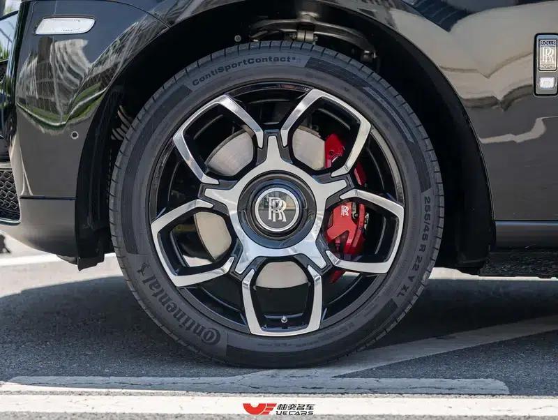 2020 Cullinan Black Badge — миниатюра 12