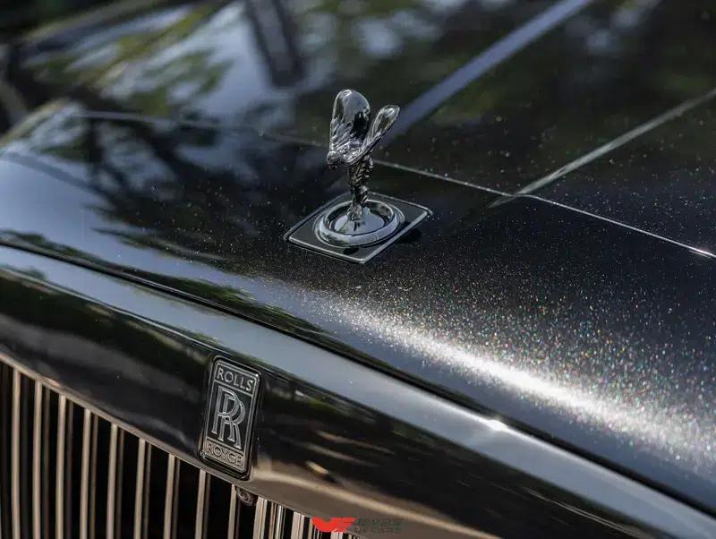 2020 Cullinan Black Badge — миниатюра 13