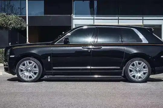 2018 Cullinan, four-seater version — миниатюра 2