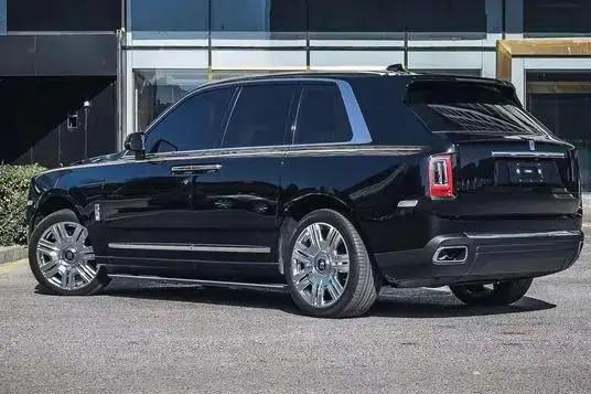 2018 Cullinan, four-seater version — миниатюра 4