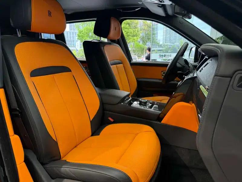 2020 Cullinan Black Badge — миниатюра 6