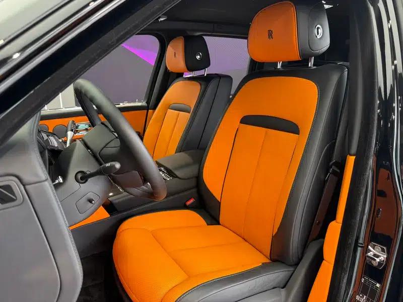 2020 Cullinan Black Badge — миниатюра 7