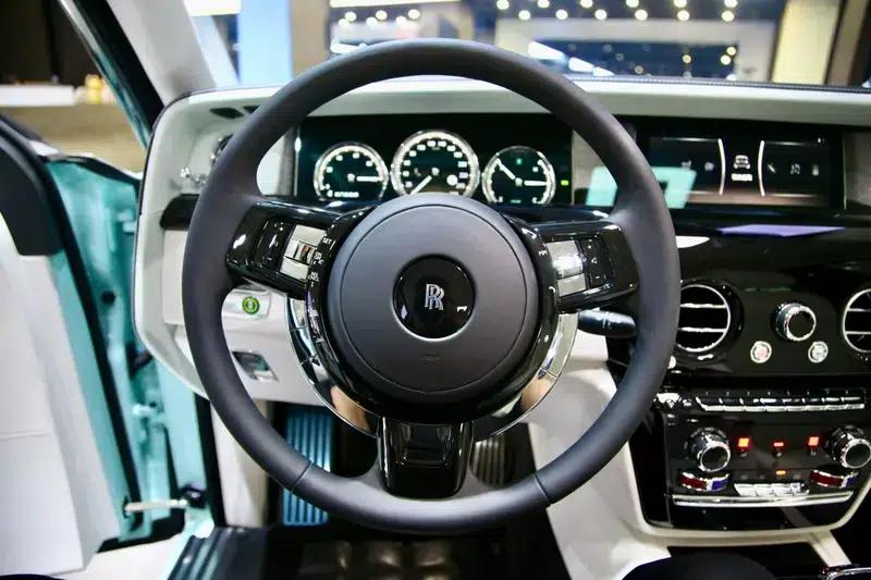 2024 Phantom 6.7T Long Wheelbase — миниатюра 18