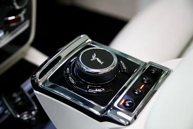 2024 Phantom 6.7T Long Wheelbase — миниатюра 19