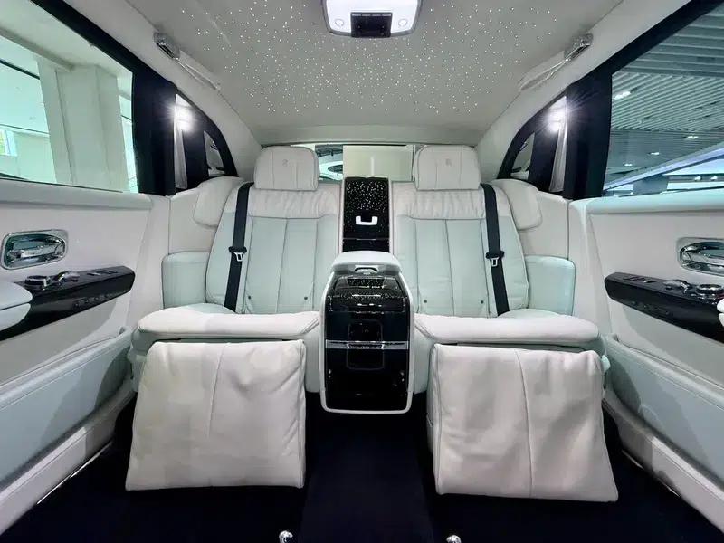 2024 Phantom 6.7T Long Wheelbase — миниатюра 24