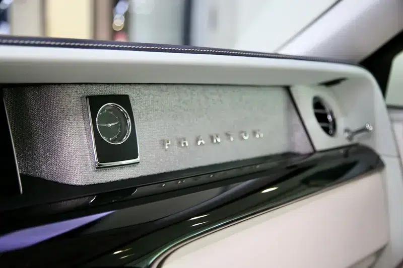 2024 Phantom 6.7T Long Wheelbase — миниатюра 10