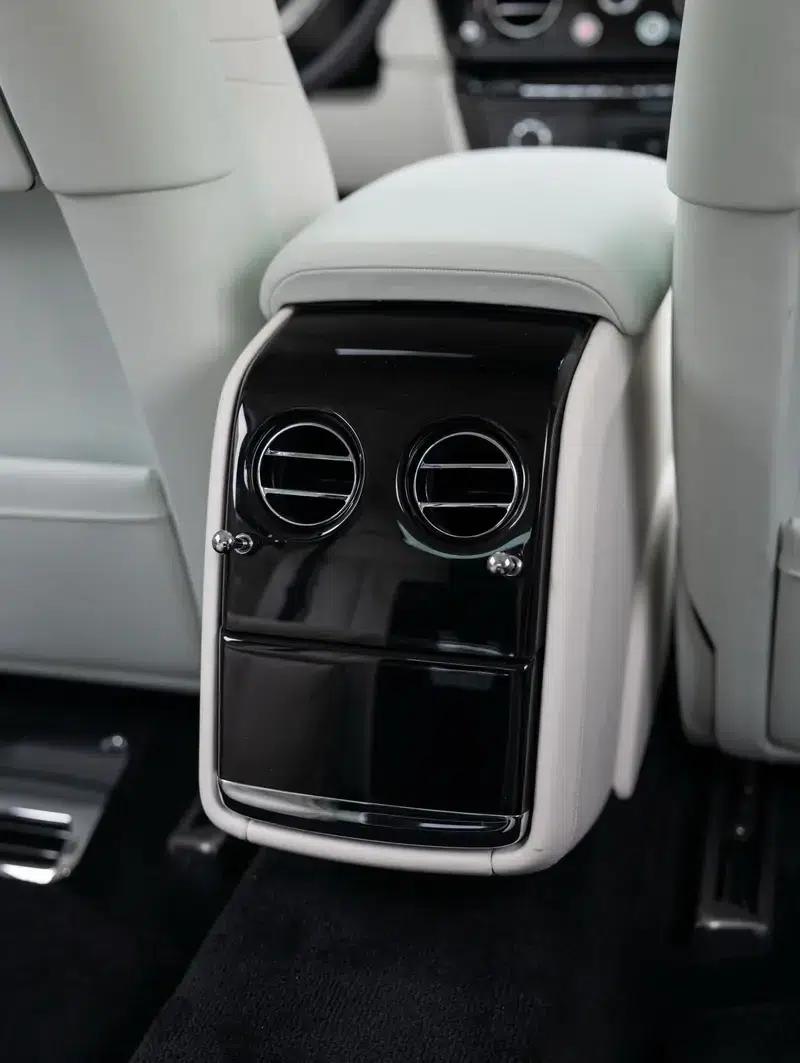 2024 Phantom 6.7T Long Wheelbase — миниатюра 18