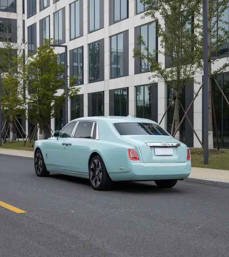 2024 Phantom 6.7T Long Wheelbase — миниатюра 5