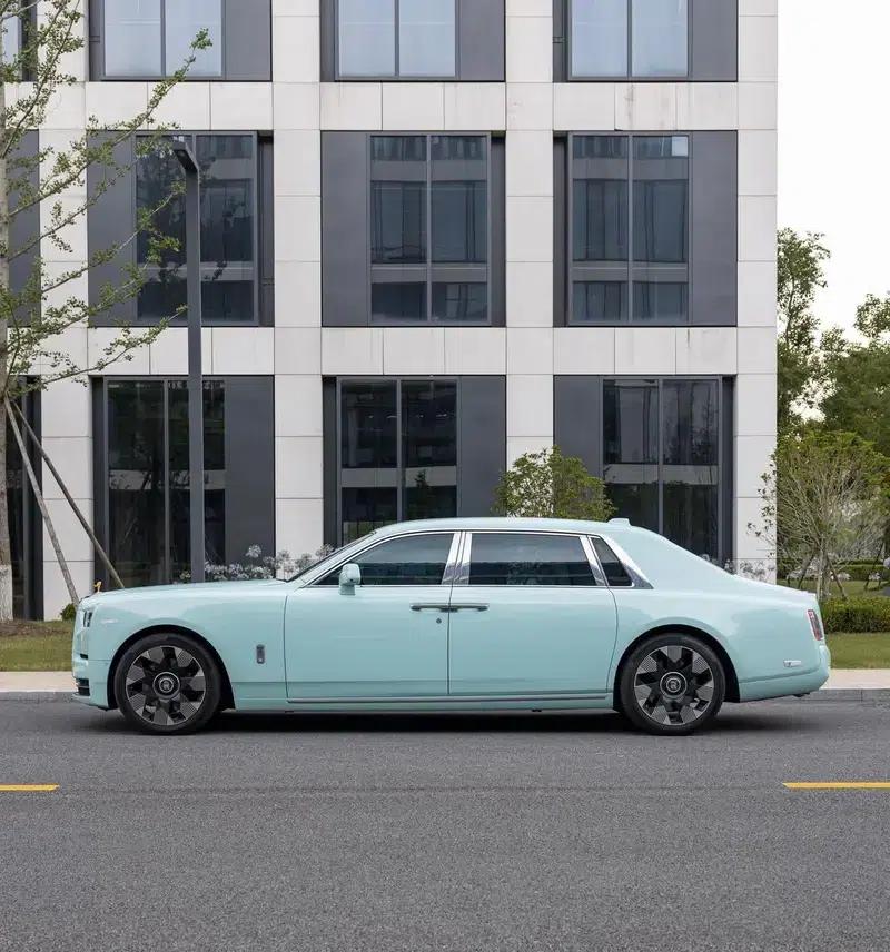 2024 Phantom 6.7T Long Wheelbase — миниатюра 8
